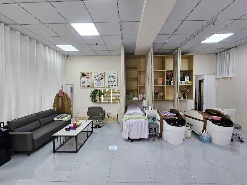 好运转（本源诗.轻素栖花里）毛衫工业重镇纯一层精装修50㎡美容养生馆转让