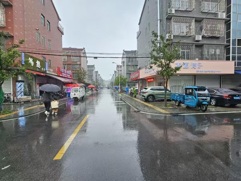 好运转（本源诗.轻素栖花里）毛衫工业重镇纯一层精装修50㎡美容养生馆转让