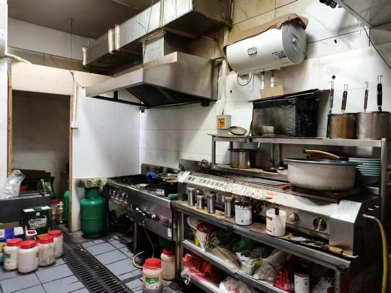 好运转（黄焖鸡米饭）南湖区高档小区门口小吃烧烤店转让