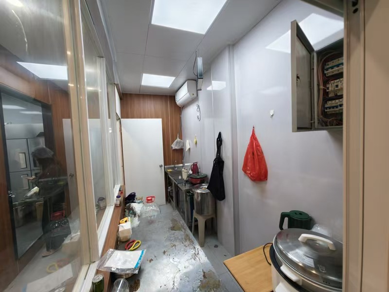 好运转（小九烧烤）纯一层115㎡烧烤店转让、火爆营业中