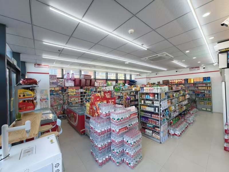 好运转(左邻右舍)双开间纯一层72㎡超市便利店转让,口粮证15档