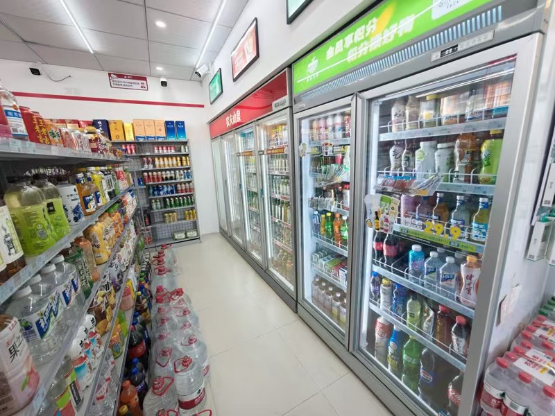 好运转(左邻右舍)双开间纯一层72㎡超市便利店转让,口粮证15档