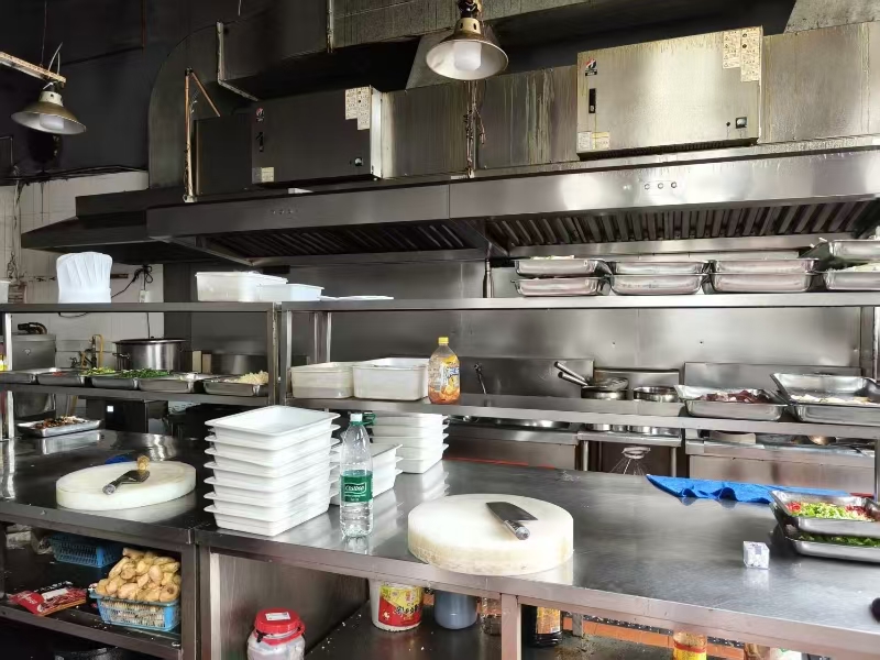 好运转(亿林居餐厅)秀洲区洪合星港汇开了十多年的快餐店