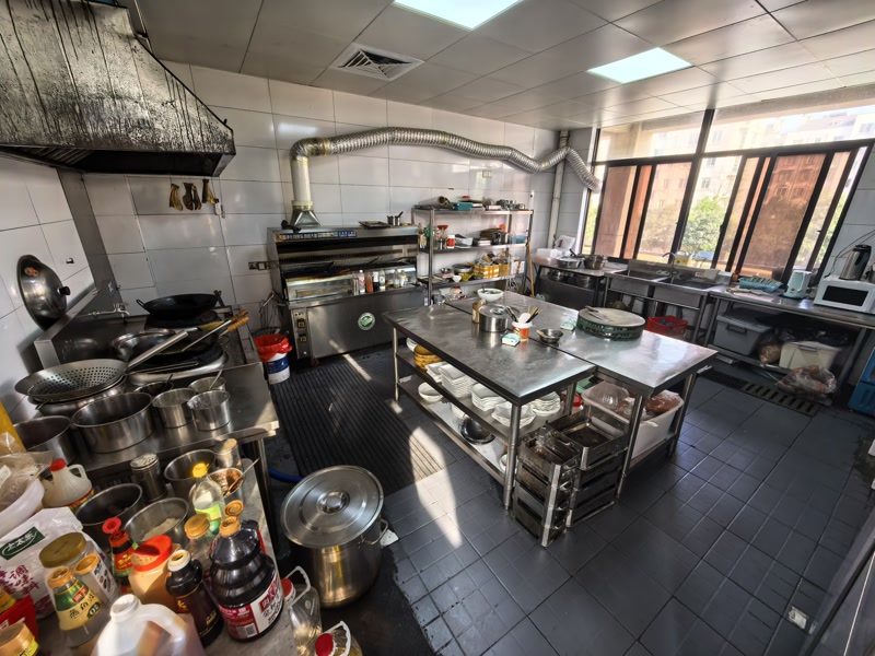 好运转(川味江湖)海盐西塘桥滨海美食城烧烤店转让