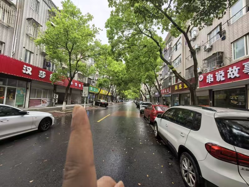 好运转(小竹餐饮)桐乡市振华小区主街餐旺铺出租