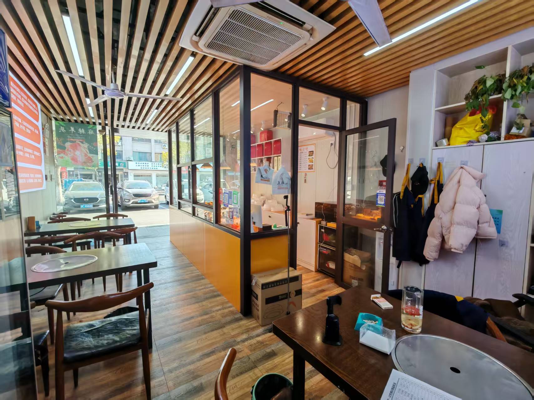 ㊗️恭喜【百年麻鸡王】小吃店合作‘又’成功转出成交,祝老板顺风顺水、四季发财!㊗️