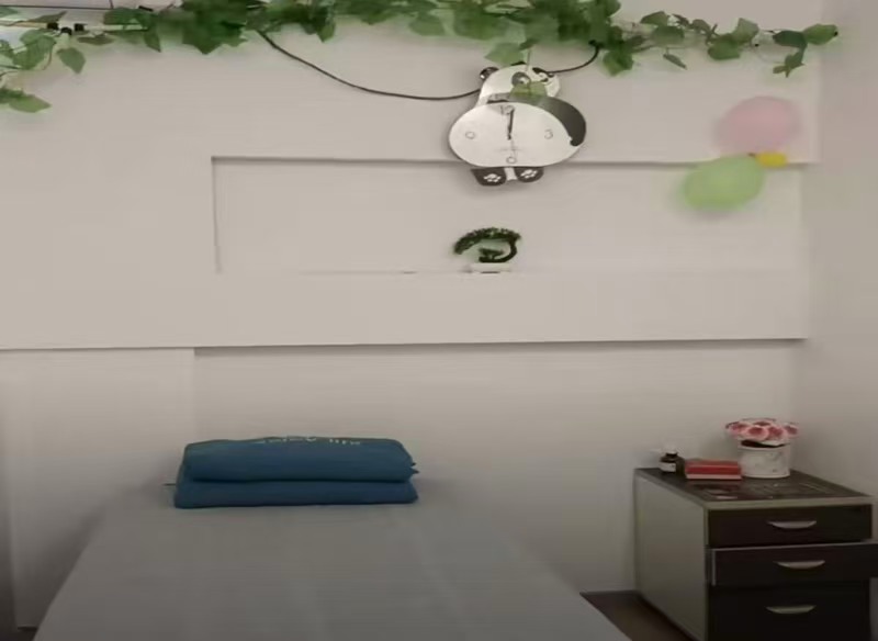 好运转（金满坊养生馆）十字路口大拐角90㎡养生馆转让