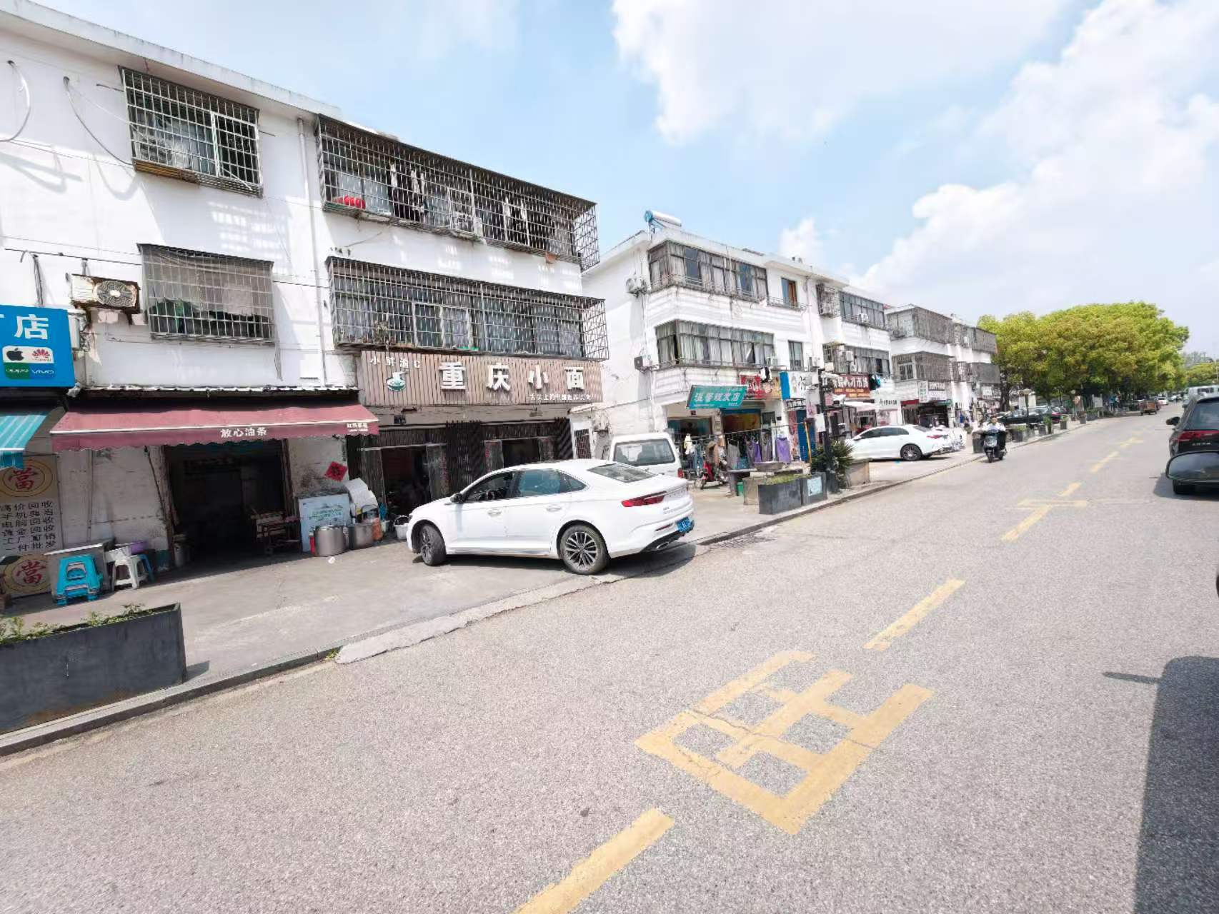 好运转（放心油条）数万人工业厂区附近、双小区门口11年早餐店转让