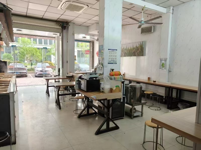 好运转（百姓食堂中式快餐）海宁小区大门口旁快餐店转让