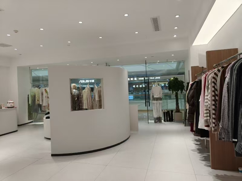 好运转（GUOBEAUTY）海宁银泰城女装店转让