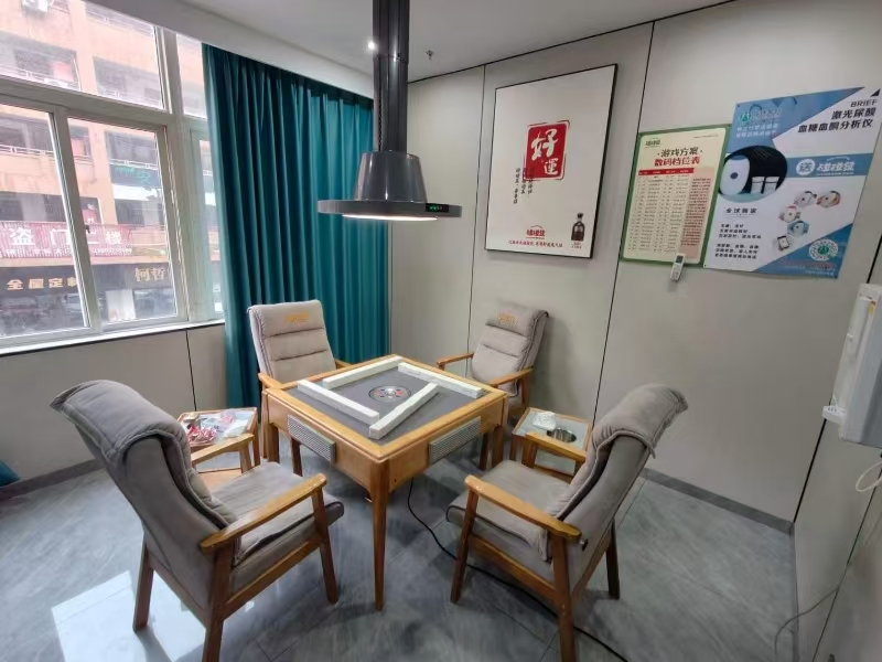 好运转（碰碰发）南湖区万好家居城大型成熟小区商超都在附近330㎡自助棋牌室转让、