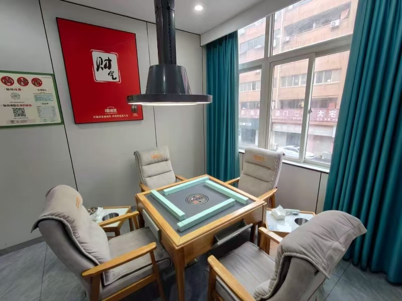 好运转（碰碰发）南湖区万好家居城大型成熟小区商超都在附近330㎡自助棋牌室转让、