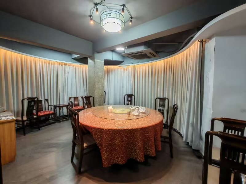 好运转（土老帽餐饮店转让）十年老店、现日营收1万+