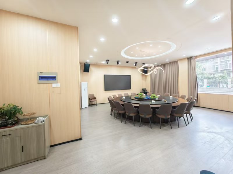 好运转（万家小厨私房菜）工业重镇、大型夜市附近、纯一层6间餐饮旺铺转让