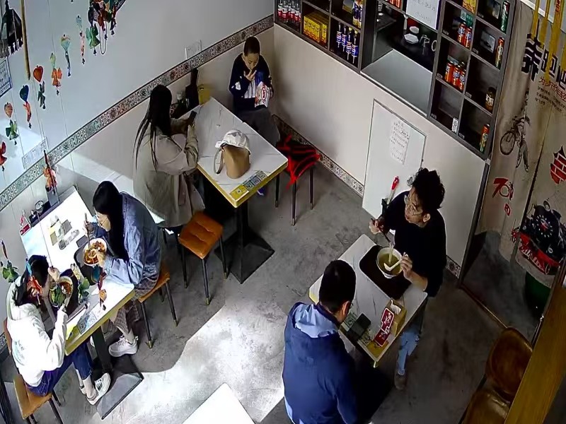 好运转（四喜小锅米线）商业中心25平小吃店1.2万急转