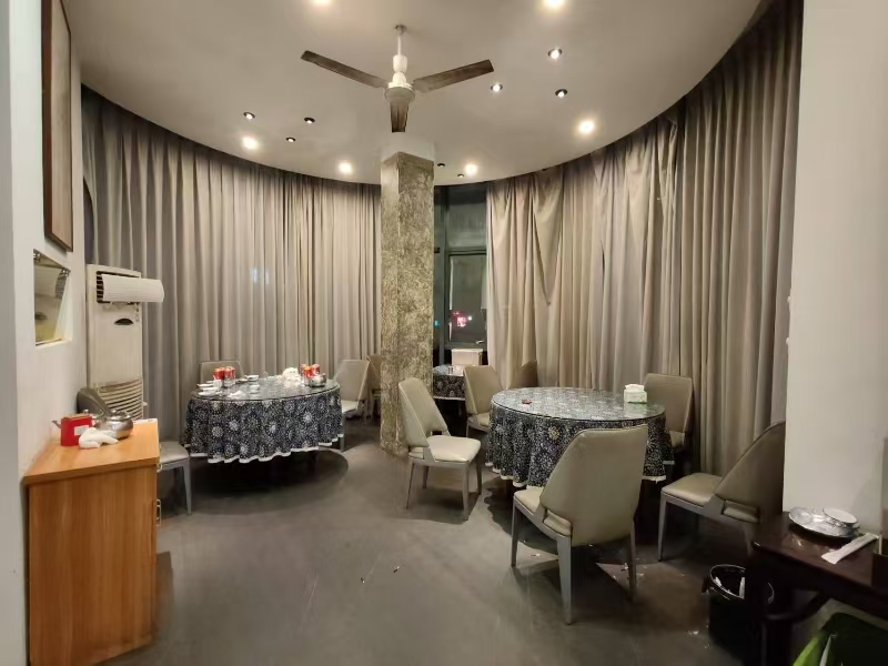 好运转（土老帽餐饮店转让）十年老店、现日营收1万+