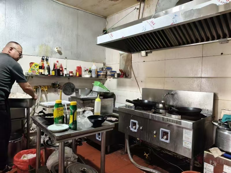 好运转（魏记隆江猪脚饭）海宁十字路口正拐角小吃店转让