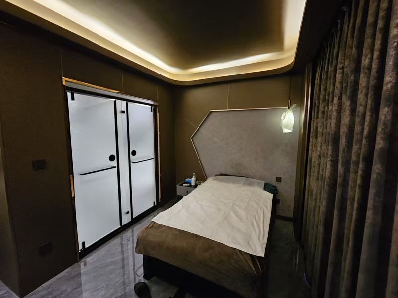 好运转（水镜居养生会所）四周小区覆盖餐饮街、230㎡精装养生SPA馆转让或出租