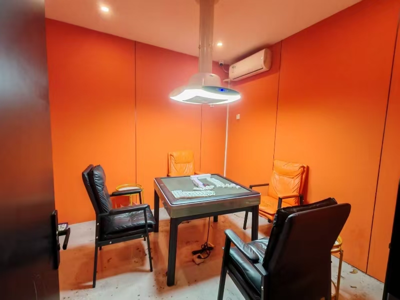 好运转（8月台球主题馆）成熟小区、写字楼台球馆转让