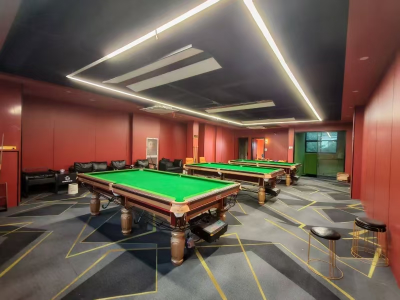 好运转（8月台球主题馆）成熟小区、写字楼台球馆转让
