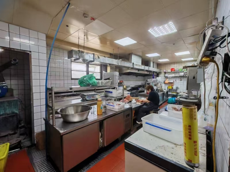 好运转（海盐餐饮店）600平四间大门面、日营收1万+四年餐饮店转让