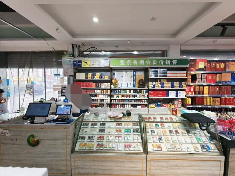 好运转（喜联超市）小区进出口就这一家6间200㎡超市转让