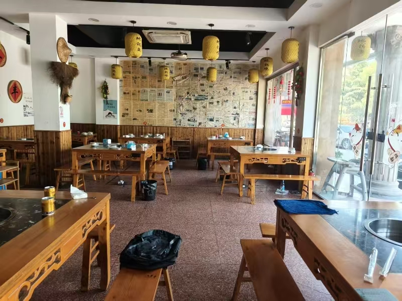 好运转（皖员外地锅鸡）桐乡十字路口正拐角餐饮店转让