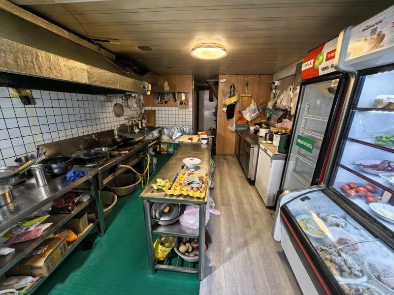 好运转（肖遥饭店）湖州市南浔商业街区餐饮店急转2.4万