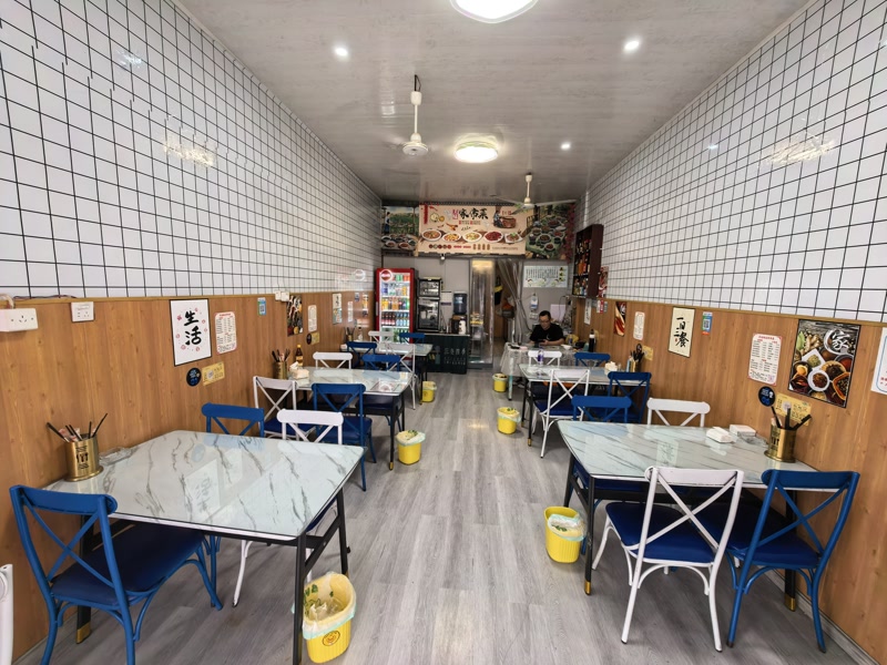 好运转（肖遥饭店）湖州市南浔商业街区餐饮店急转2.4万