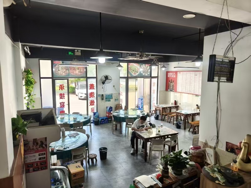 好运转(曹记菜馆)海宁5个小区周围工厂餐饮店转让