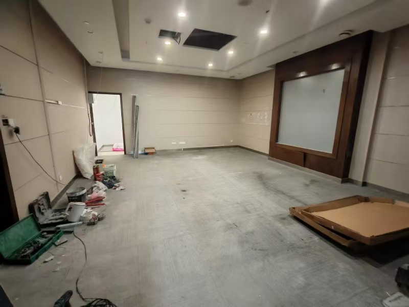 好运转(旺铺出租)南湖区昌盛南路、学校美食街旺铺出租