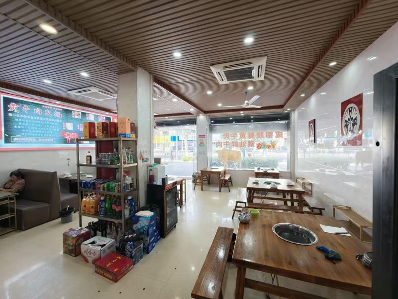 好运转(成都黄牛肉火锅)全镇蕞佳、牛肉火锅餐饮店转让、9年老店