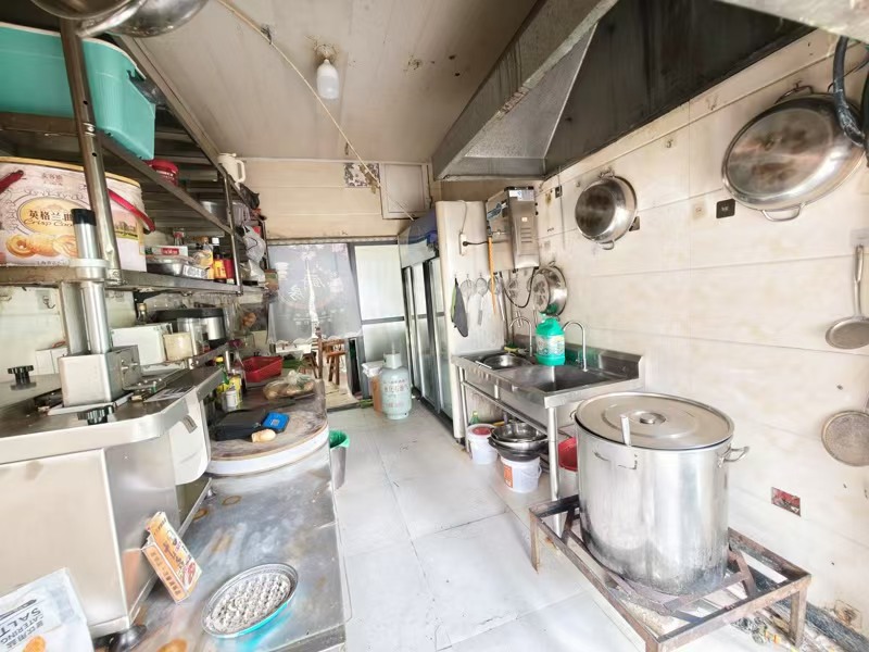 好运转(成都黄牛肉火锅)全镇蕞佳、牛肉火锅餐饮店转让、9年老店