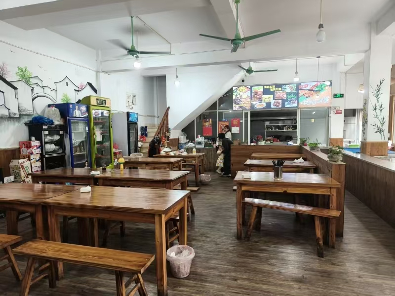 好运转（味美鲜大食堂）桐乡多个工业区快餐店转让门口可外摆