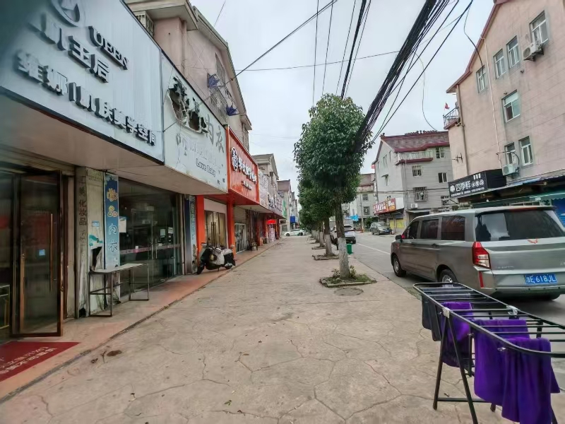 好运转(烧烤店)嘉善工业园区旁、万人小区烧烤店转让