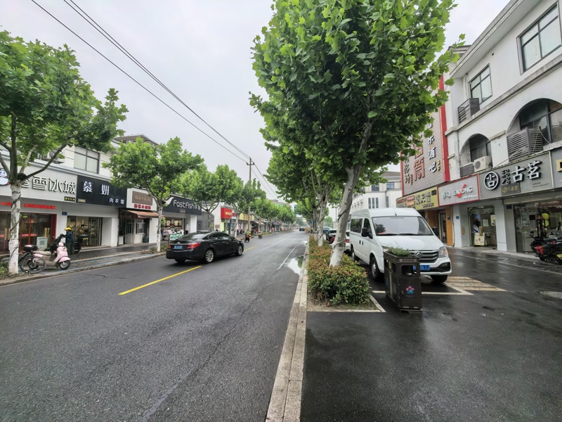 好运转(悸动)平湖樱花小镇年营业额125万奶茶店转让