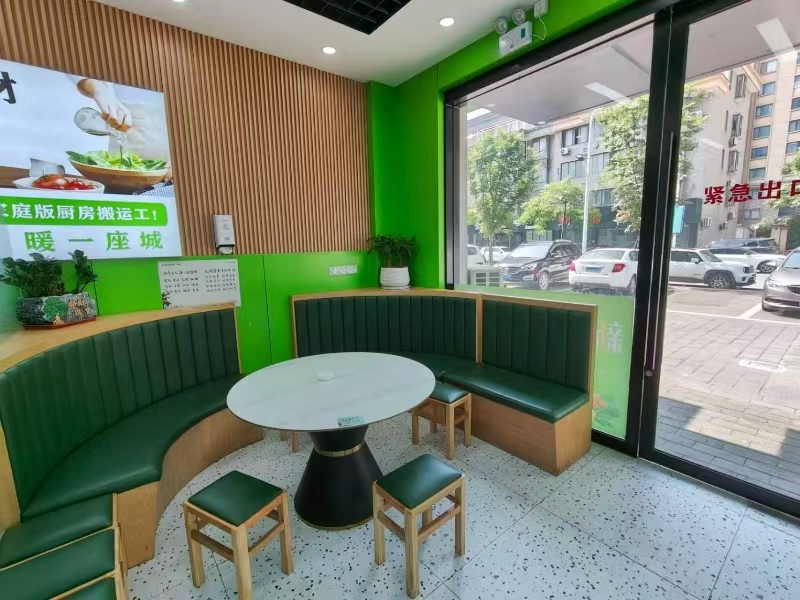 好运转(金小勺自选快餐)桐乡市崇福镇方洲印苑小区大门口快餐店转让