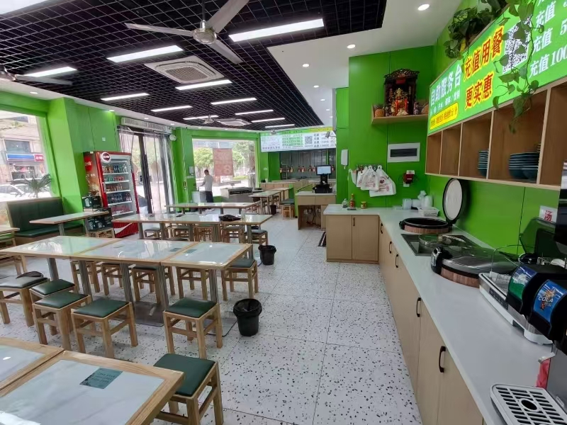 好运转(金小勺自选快餐)桐乡市崇福镇方洲印苑小区大门口快餐店转让
