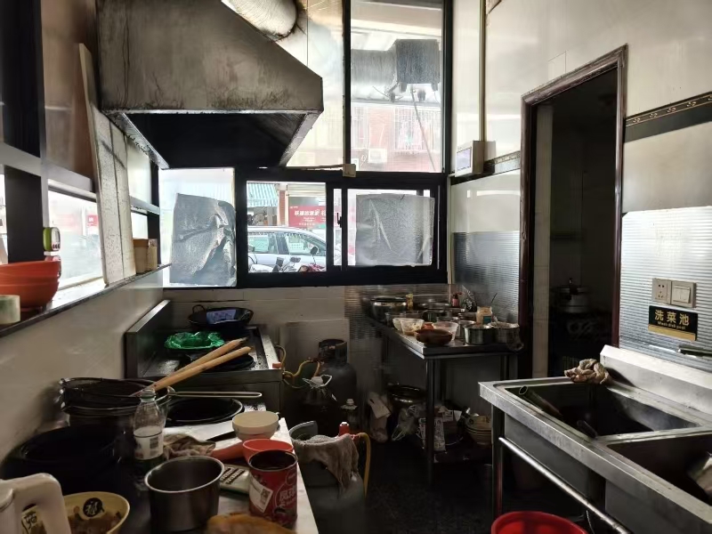 好运转（山东炒鸡）濮院万人小区内小吃店转让