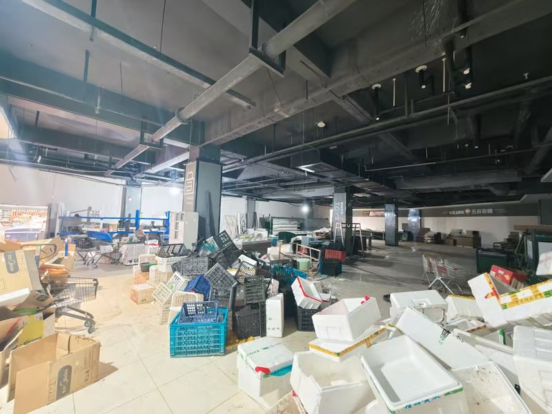 好运转(800㎡商铺出租)适合棋牌、足浴店、台球厅、电竞网咖、培训机构,等