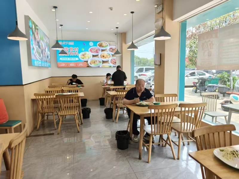 好运转（快天下自选快餐）桐乡几十个工业区旁快餐店转让