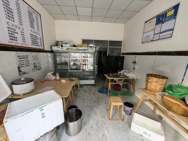 好运转（川味馆）濮院紫云小区学校对面餐饮店急转2.2万