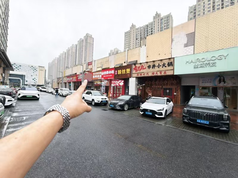 好运转(小吃店转让)嘉兴市南湖区万达广场春江中心餐饮店1万多转让