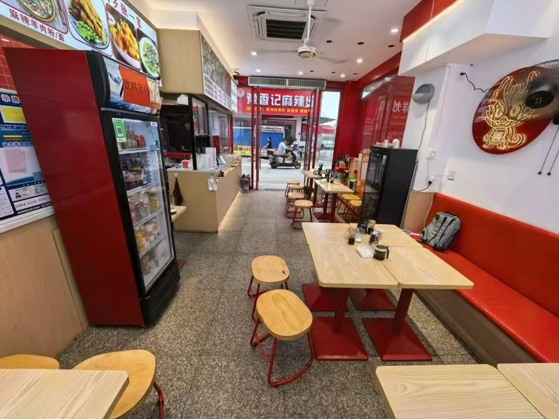 好运转（云滇牛羊肉粉面馆）桐乡濮院鑫湖家园中苑主街小吃店转让