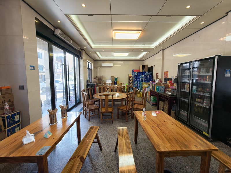好运转(蜀江南豆花饭)万人厂区附近餐饮主街4年老店转让