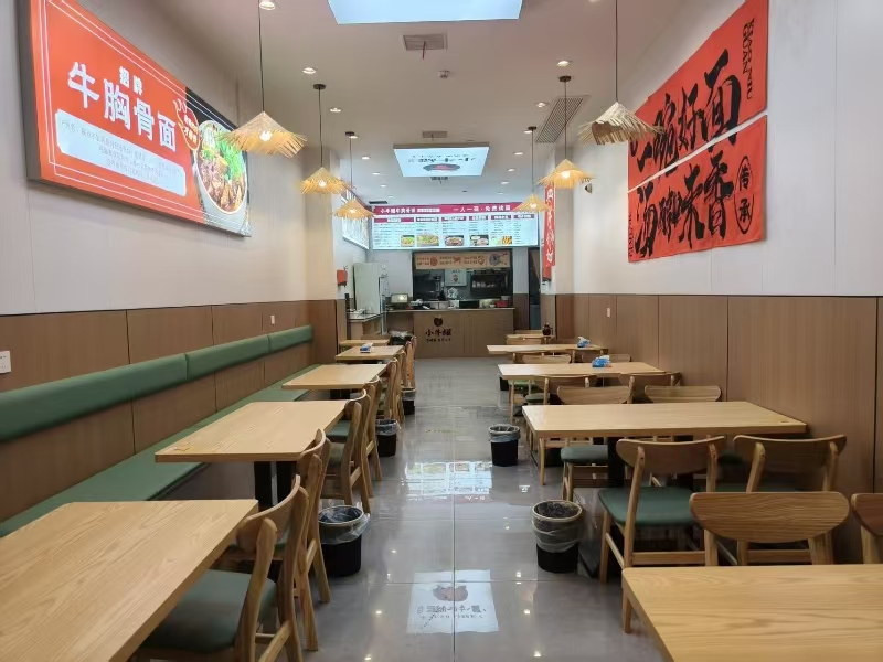 好运转(小牛罐牛胸骨手擀面)嘉兴多个写字楼旁面店转让
