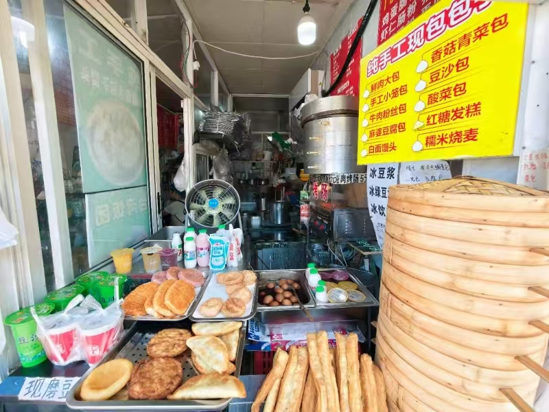 好运转(广东肠粉)30㎡小吃店转让、开了7年、房租1300/月