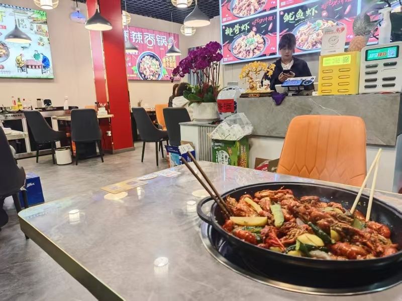 好运转(肯美香辣馆)濮院鑫湖家园中苑小吃店转让