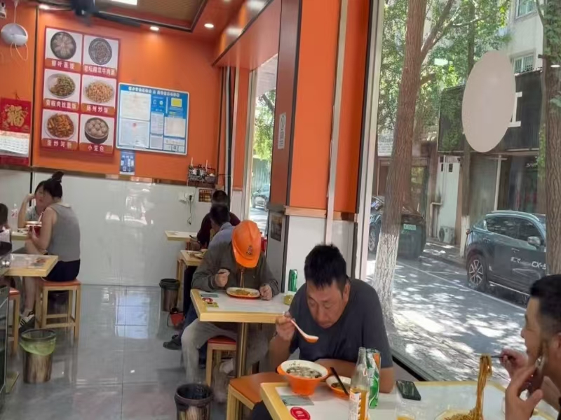 好运转(沙县小吃)桐乡市梧桐大街小吃店转让可做重餐饮
