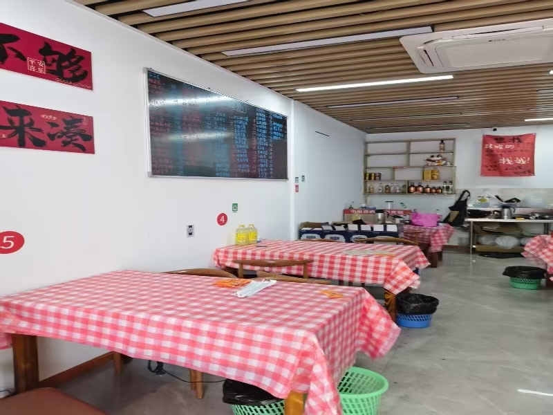 好运转（江西小炒）嘉兴几万人小区旁餐饮店出租